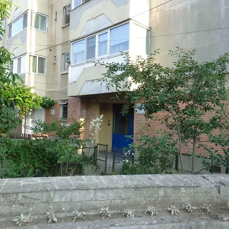 アパート Munteanu *